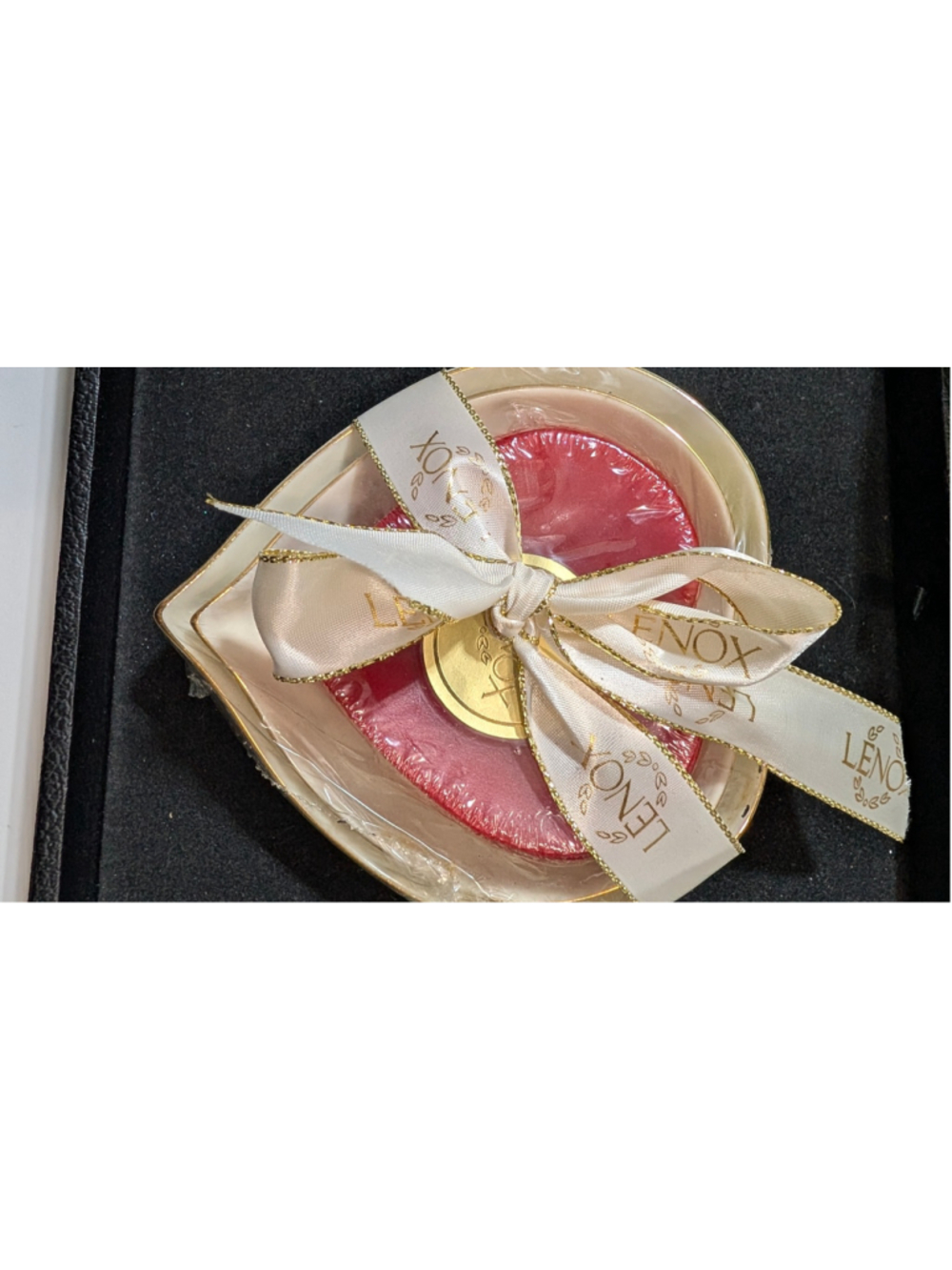 Lenox Heart Shaped Dished and candle One Size Beige and Red